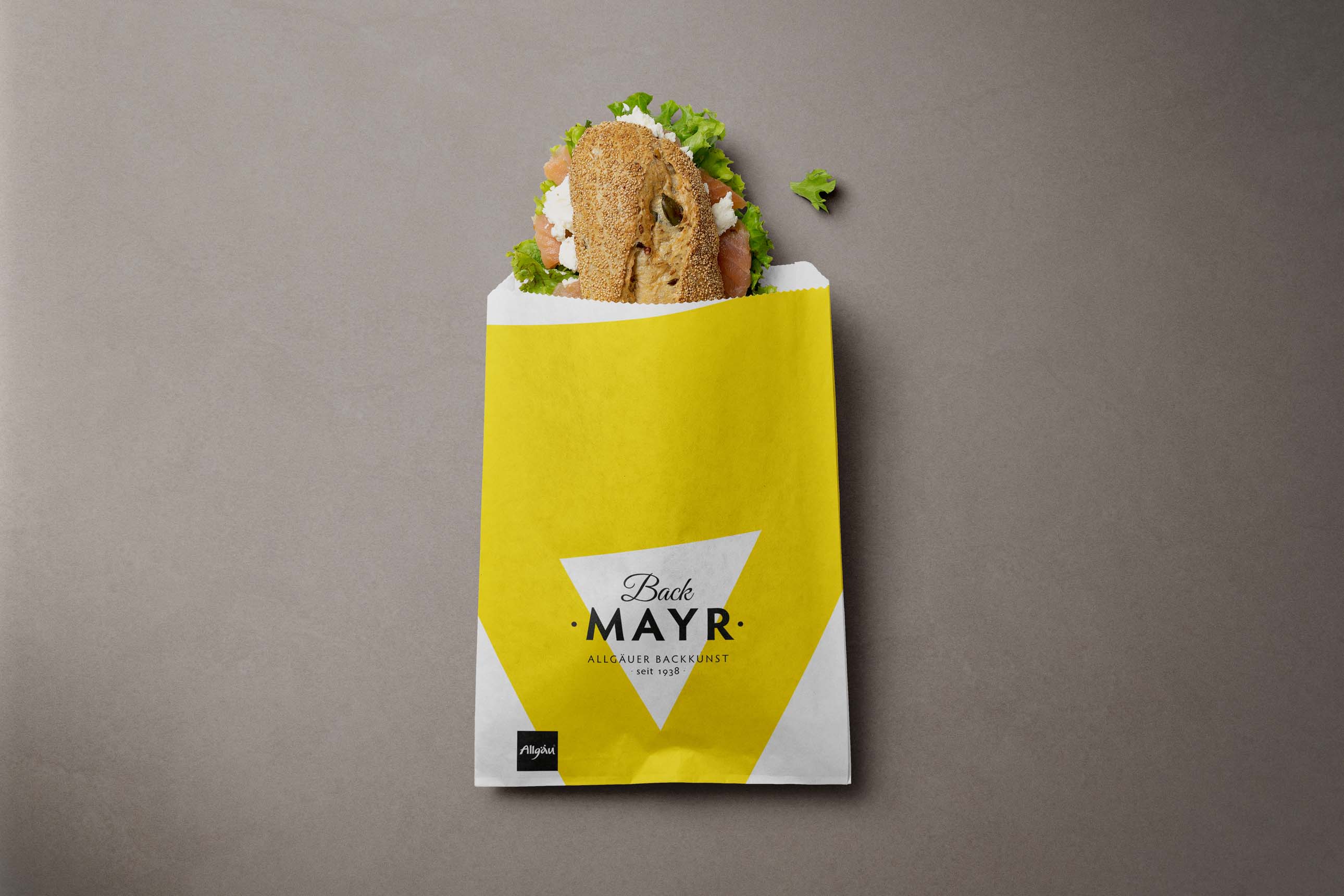 Neues Design für Bäckertüten im passenden Corporate Design von Bäckerei Back Mayr